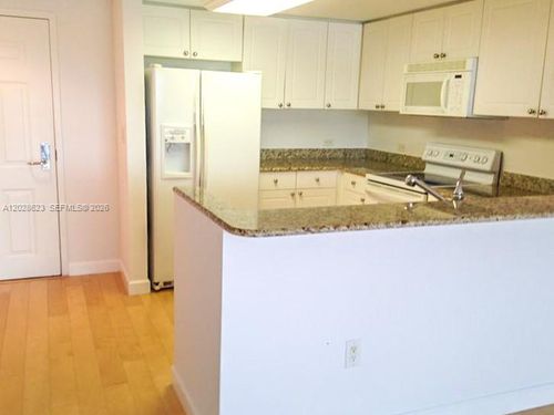 1511-19501 W Country Club Dr, Aventura, FL, 33180-2471 | Card Image