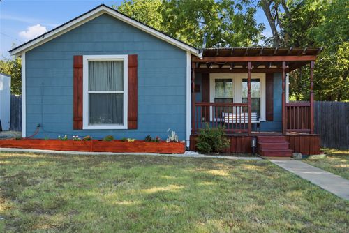 116 W 7th St, Weatherford, TX, 76086-1623 | Card Image