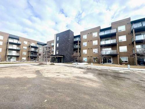 103-9124 96 Avenue, Grande Prairie, AB, T8X0A1 | Card Image