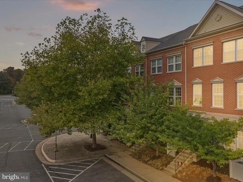 16006 Madison Ridge Pl, GAINESVILLE, VA, 20155-1581 | Card Image