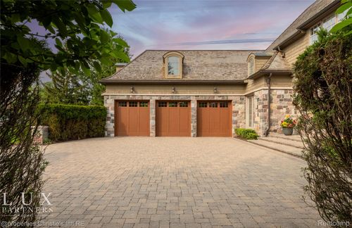 2937 Turtle Pond Ct, Bloomfield Hills, MI, 48302-0720 | Card Image