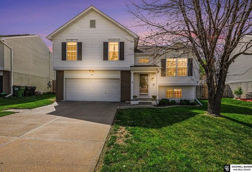 7816 S 159th St, Omaha, NE, 68136-3195 | Card Image