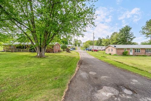 108 Kitten Ln, Rural Retreat, VA, 24368-2982 | Card Image