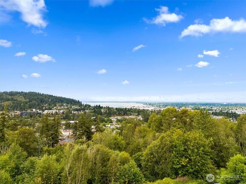 904 Puget St, Bellingham, WA, 98229-2150 | Card Image