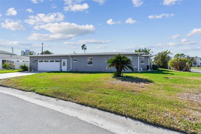 195 112 Th Avenue N, House other with 3 bedrooms, 3 bathrooms and null parking in St Petersburg FL | Image 3