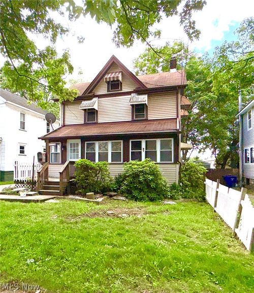2176 Stone St, Cuyahoga Falls, OH, 44221-2830 | Card Image