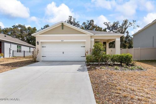 407 Pelham Park Dr, DELAND, FL, 32720-2916 | Card Image