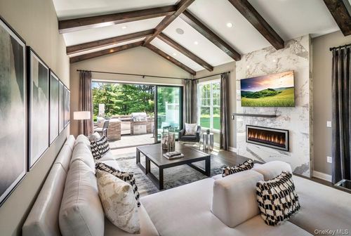 77-2084 Summit Loop, Carmel, NY, 10512 | Card Image