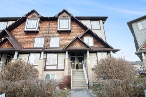 {{alt}} | Card Image