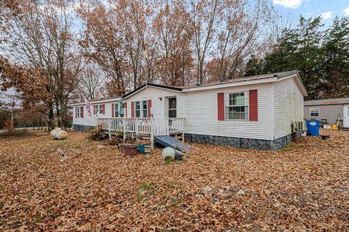 2407 Old Franklin Rd, Scottsville, KY, 42164-8866 | Card Image