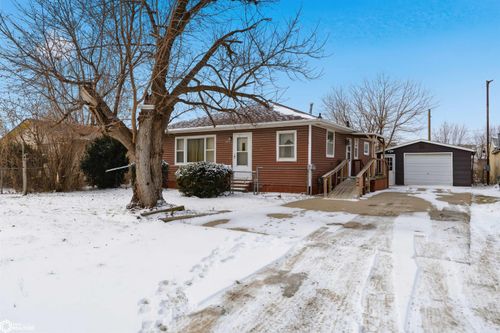 404 N 12th Ave, Marshalltown, IA, 50158-2158 | Card Image