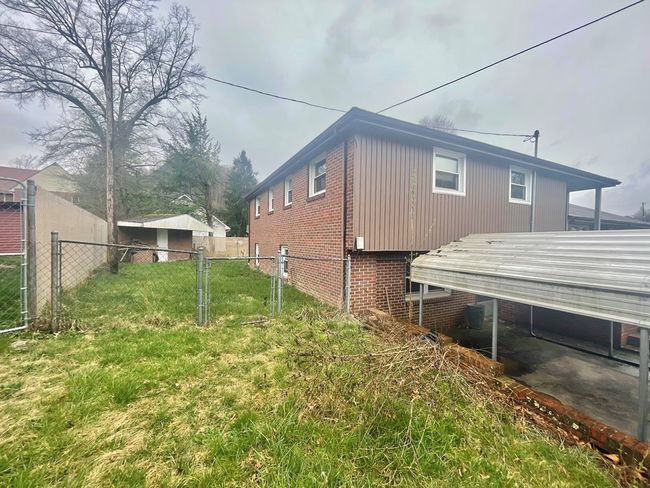 334 Old Kentucky Tpke, House other with 4 bedrooms, 3 bathrooms and null parking in Cedar Bluff VA | Image 23