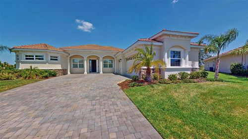 8851 Fallen Oak Dr, DAVENPORT, FL, 33896-7966 | Card Image