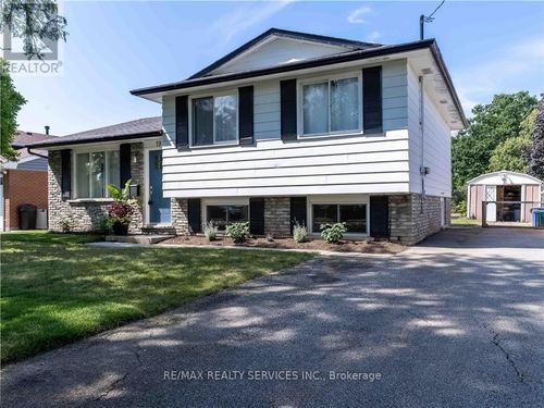 19 Ernest St, Saint Catharines, ON, L2N6A6 | Card Image