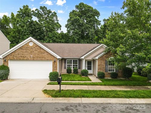 3008 Cornflower Ln, Indian Trail, NC, 28079-5585 | Card Image