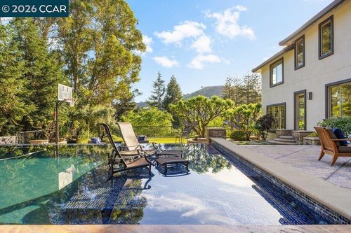 60 Terra Teresa, Lafayette, CA, 94549-2040 | Card Image