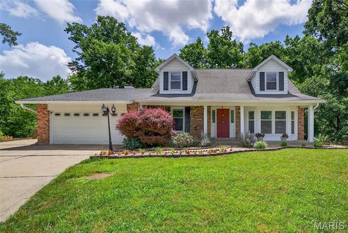 42 Constellation Hl, Saint Peters, MO, 63376-3074 | Card Image