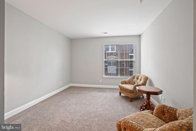 UNIT-201 - 9204 Charleston Dr, Condo with 2 bedrooms, 2 bathrooms and null parking in Manassas VA | Image 17
