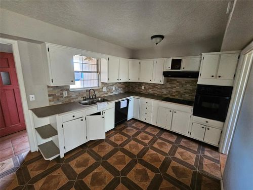 2517 Weatherford Dr, Norman, OK, 73071-7025 | Card Image