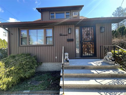 13 James St, Cortland, NY, 13045-2509 | Card Image