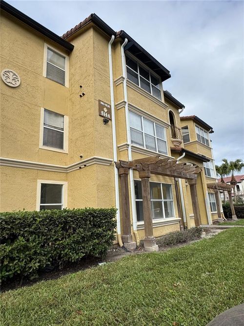 unit-1014-5144 Conroy Rd, ORLANDO, FL, 32811-3529 | Card Image