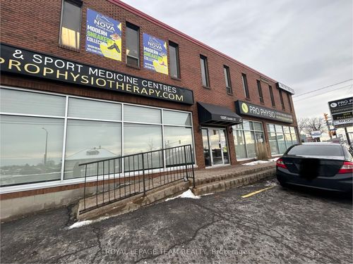 {{alt}} | Card Image