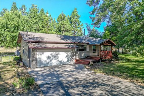 2917 Cantara Rd, Mount Shasta, CA, 96067-9472 | Card Image