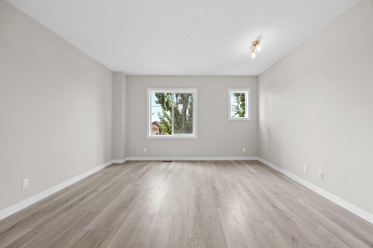 Residential in Chestermere 5