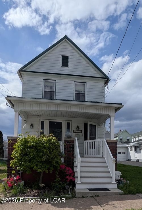 371 S Meade St, Wilkes Barre, PA, 18702-6251 | Card Image