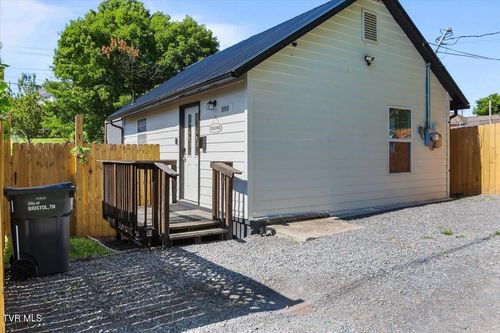 1010 Crumley Aly, Bristol, TN, 37620-2119 | Card Image