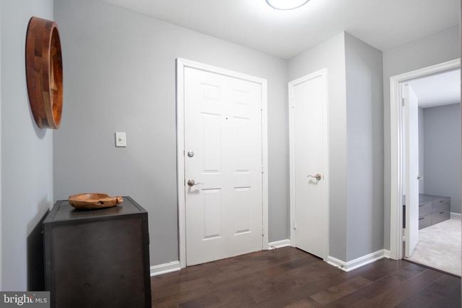1-D7 - 10248 Appalachian Cir, Condo with 2 bedrooms, 2 bathrooms and null parking in OAKTON VA | Image 4