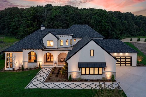 16820 Austin Ct, Waukesha, WI, 53186 | Card Image
