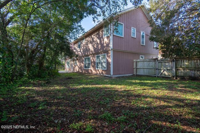 806 Cherry St, House other with 4 bedrooms, 3 bathrooms and null parking in Neptune Beach FL | Image 37