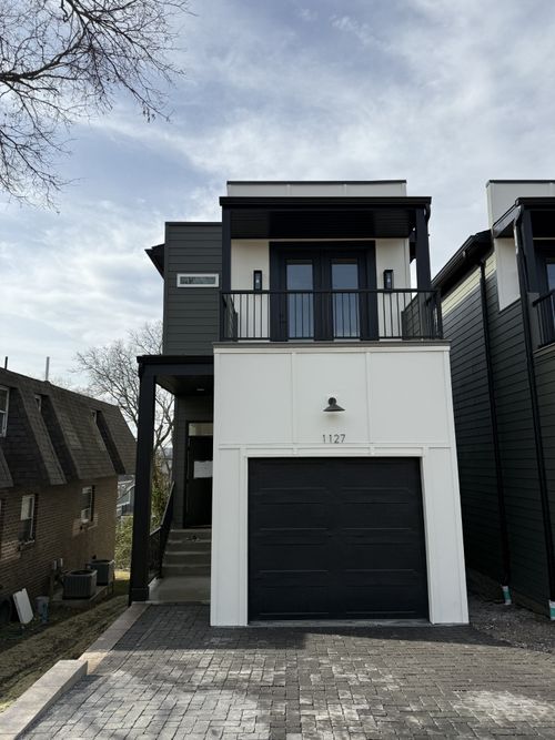 1127 38th Ave N, Nashville, TN, 37209-1502 | Card Image