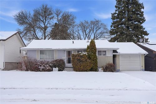 23 John Ave East, Saskatoon, SK, S7L3S3 | Card Image