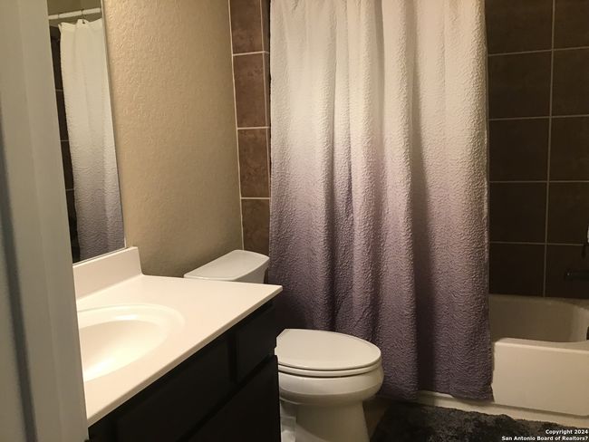 11135 Silver Thistle, House other with 5 bedrooms, 4 bathrooms and null parking in San Antonio TX | Image 15