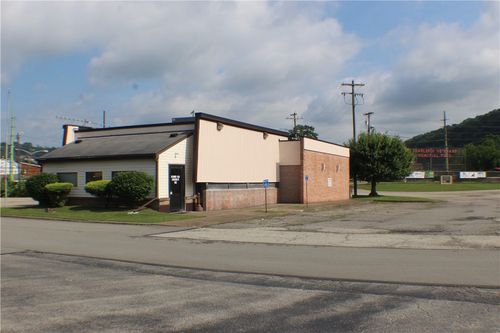90 Chamber Plz, Charleroi, PA, 15022-1620 | Card Image