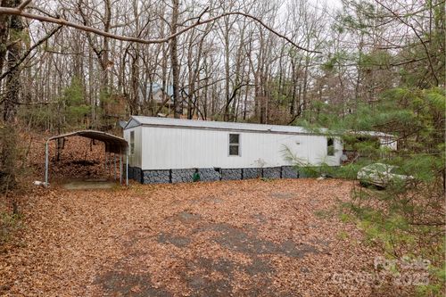 10 Bird Song Rd, Penrose, NC, 28766-8746 | Card Image