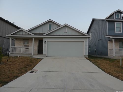 10827 Hernando Ct, Converse, TX, 78109-2850 | Card Image