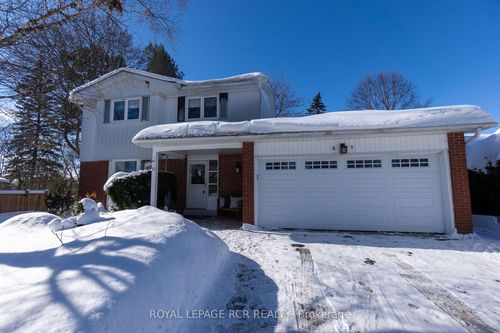 67 Birchview Cres, Bolton, ON, L7E3X2 | Card Image