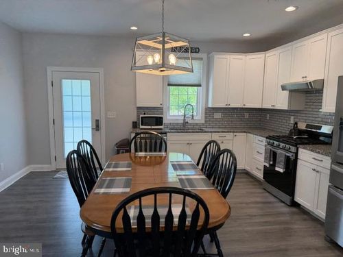 209 3rd St, CRUMPTON, MD, 21628-1910 | Card Image