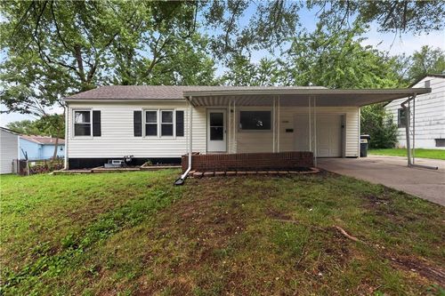 16703 E 2nd St N, Independence, MO, 64056-1618 | Card Image