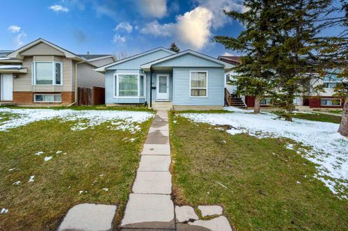 356 Falmere Rd Ne, Calgary, AB, T3J2Z4 | Card Image