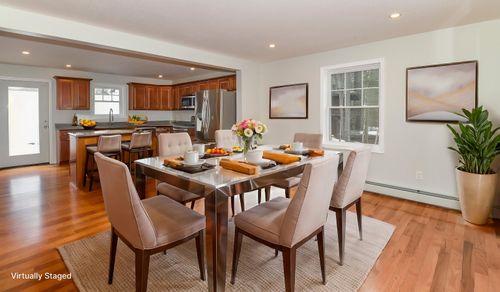 363 Main St, Fryeburg, ME, 04037-1132 | Card Image