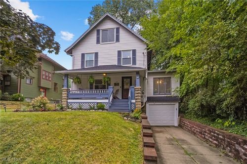 709 Wellesley Ave, Akron, OH, 44303-1533 | Card Image