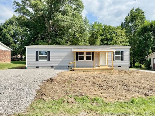 140 Morning Dr, Austin, IN, 47102-1252 | Card Image