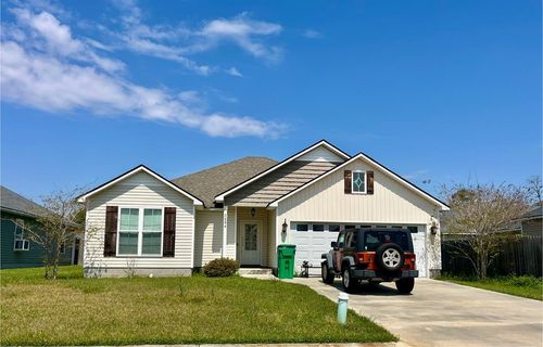 3654 Deidra Miller Cir, Valdosta, GA, 31605-7096 | Card Image