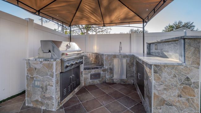 15701 Springmoss Ln, House other with 4 bedrooms, 5 bathrooms and null parking in Tampa FL | Image 27