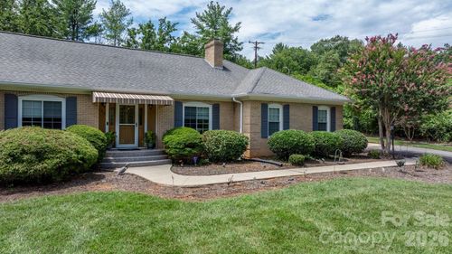 190 Moretz Ct, Hickory, NC, 28601-8562 | Card Image