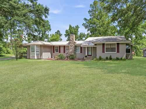 15611 Fm 1013 Rd, Spurger, TX, 77660-9045 | Card Image